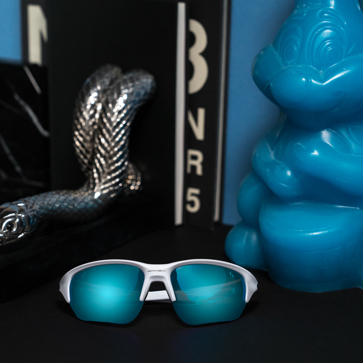 Oakley Flak with blue sculpture, Synsam campaign